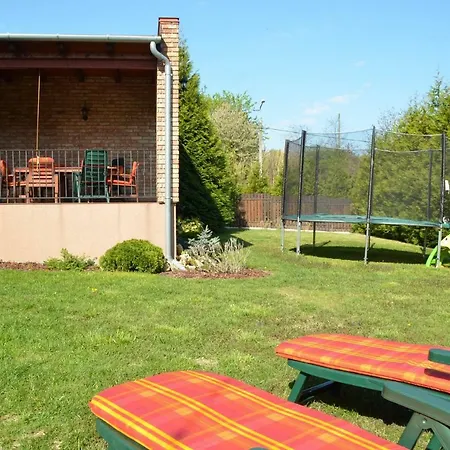 Ferienhaus Holiday In 36745